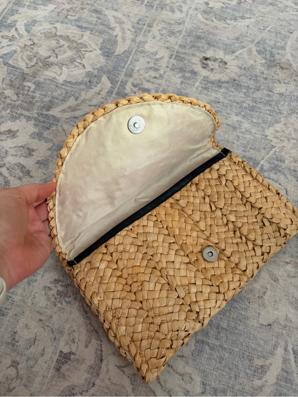 Woven Straw Clutch Handbag - Picture 3 of 4